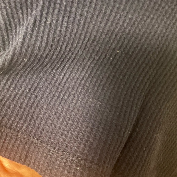 V neck navy waffle shirt - Picture 3 of 4